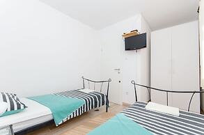 Apartment Jakov