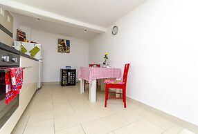 House Stella
