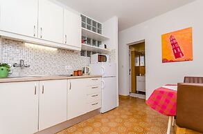 Apartments and Rooms Darinka