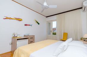 Apartments and Rooms Darinka