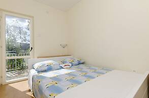 Apartments Bilo
