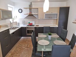 Apartments Hani