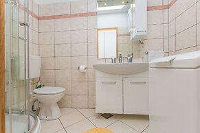Apartments Cetina