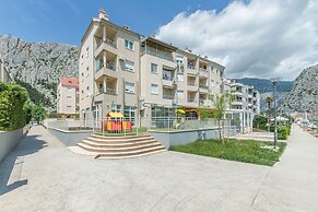Apartments Cetina