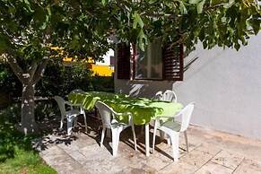 Apartments Josip
