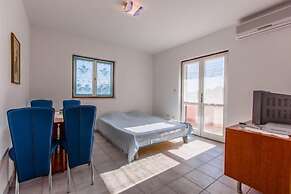 Apartments Josip