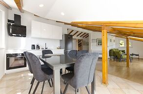 House Ratac