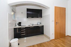 Apartments Kendes