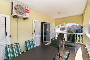 Apartments Kendes