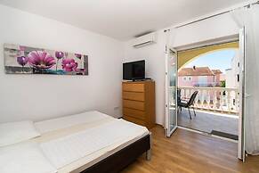 Apartments Kendes