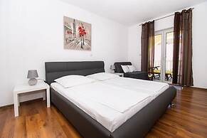 Apartments Kendes
