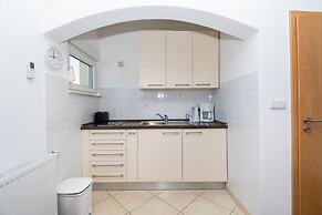 Apartments Kendes