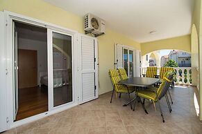 Apartments Kendes