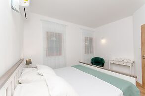 Apartments Koras