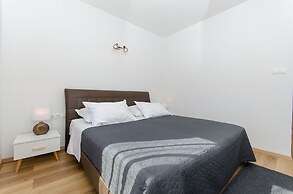 Apartments Koras