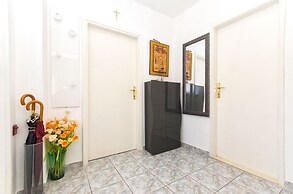 Apartment Lada