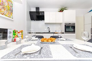 Apartment Lada