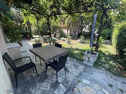 Apartments Jugo i Bura
