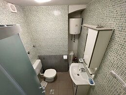 Apartments Jugo i Bura