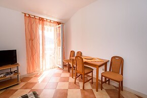 Apartments Zdravko