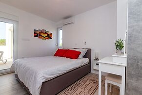 House Villa Ivona