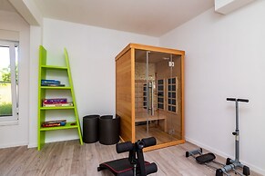 House Villa Ivona
