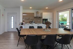 House Villa Ivona