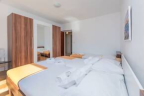 Apartments Clarus Mare