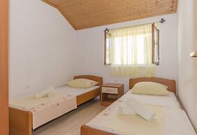 Apartments Romic