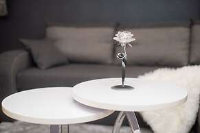 Apartment Only Love