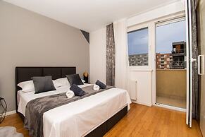 Apartment Only Love