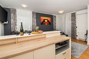 Apartment Only Love