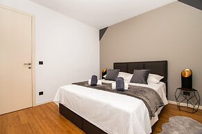 Apartment Only Love