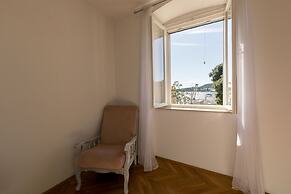 Apartments Davor