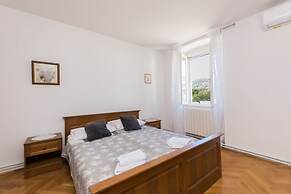 Apartments Davor