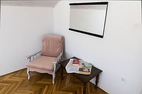 Apartments Davor