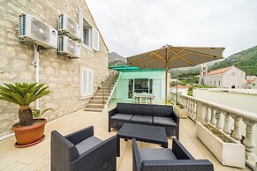 Apartments Davor