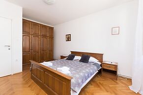 Apartments Davor