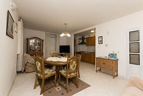 Apartments Davor