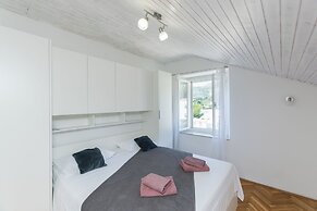 Apartments Davor