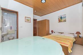 Apartments Mara
