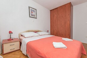 Apartments Mara
