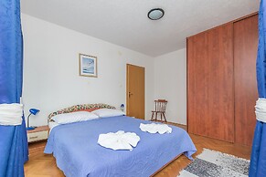 Apartments Mara