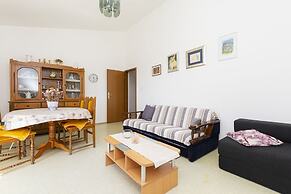 Apartment Raos