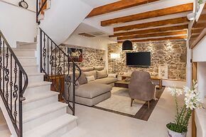 Villa Gold