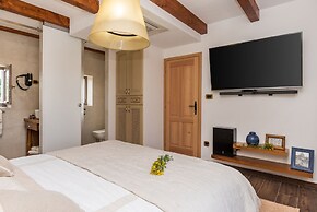 Villa Gold