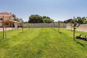 Villa Gold