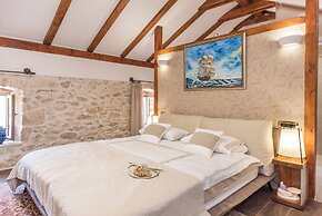 Villa Stone