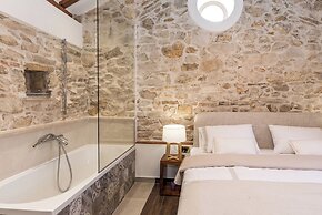 Villa Stone