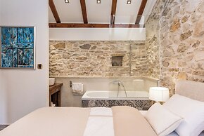 Villa Stone